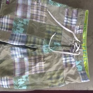 American eagle Live your life Swim trunks